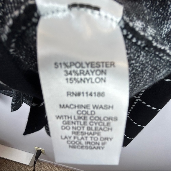 89th & Madison Window Pane Double Breasted Cardigan Medium Black NWT - Picture 11 of 13